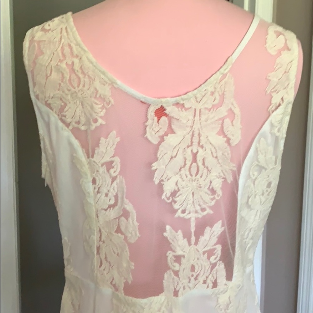 🌾Chelsea & Violet cream colored lace dress🌾